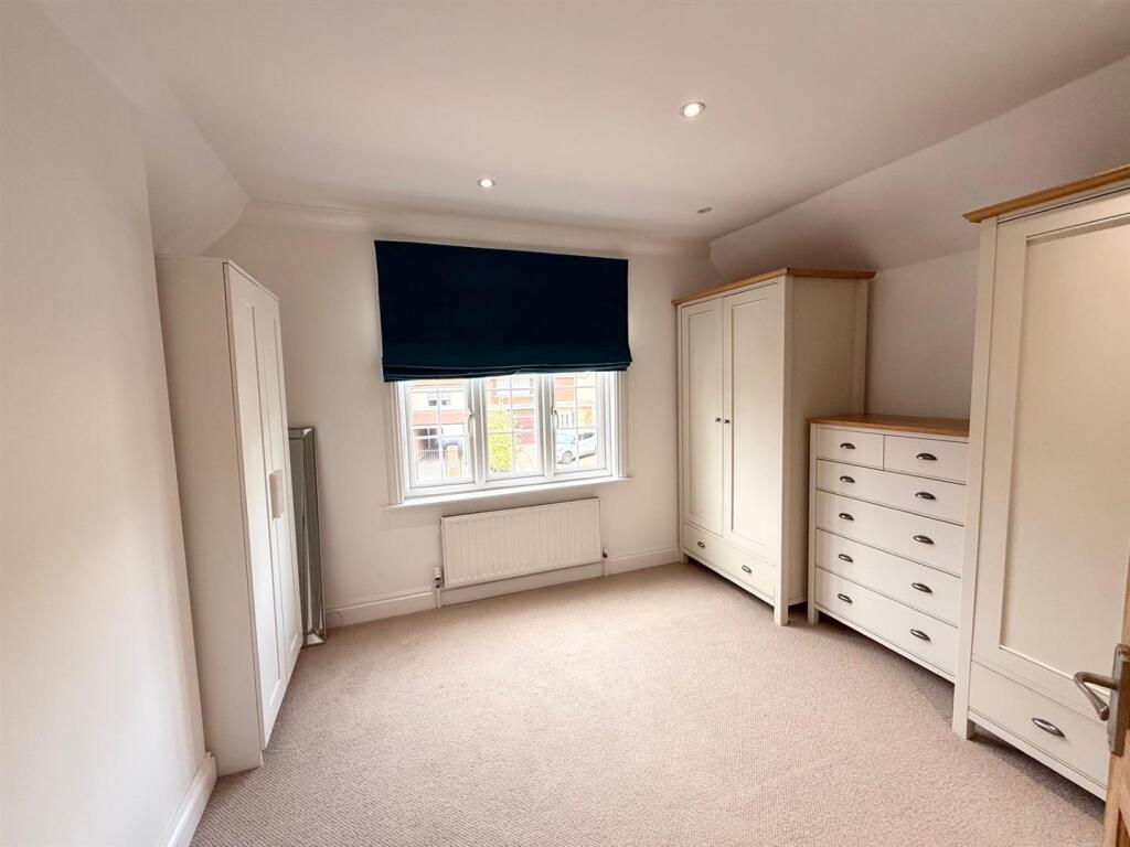 Bedroom.jpg