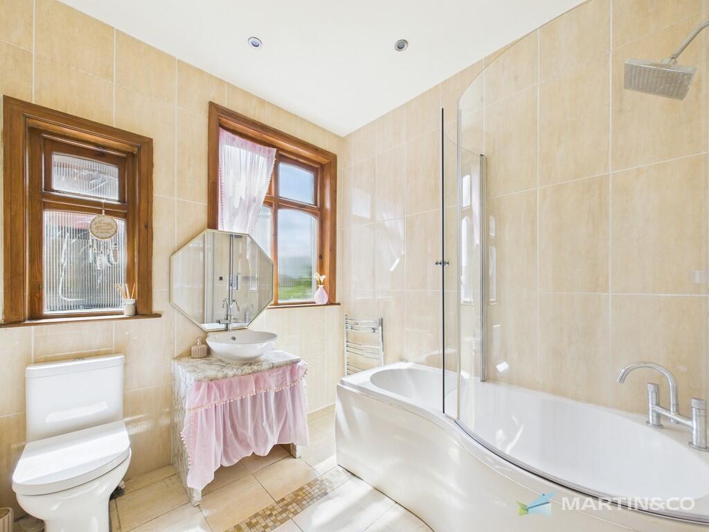 CAM02318G0-PR0473...