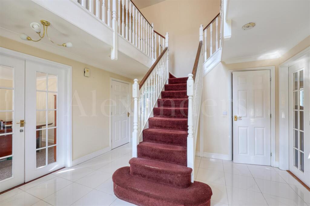 2 Dwyer Close-17.jpg