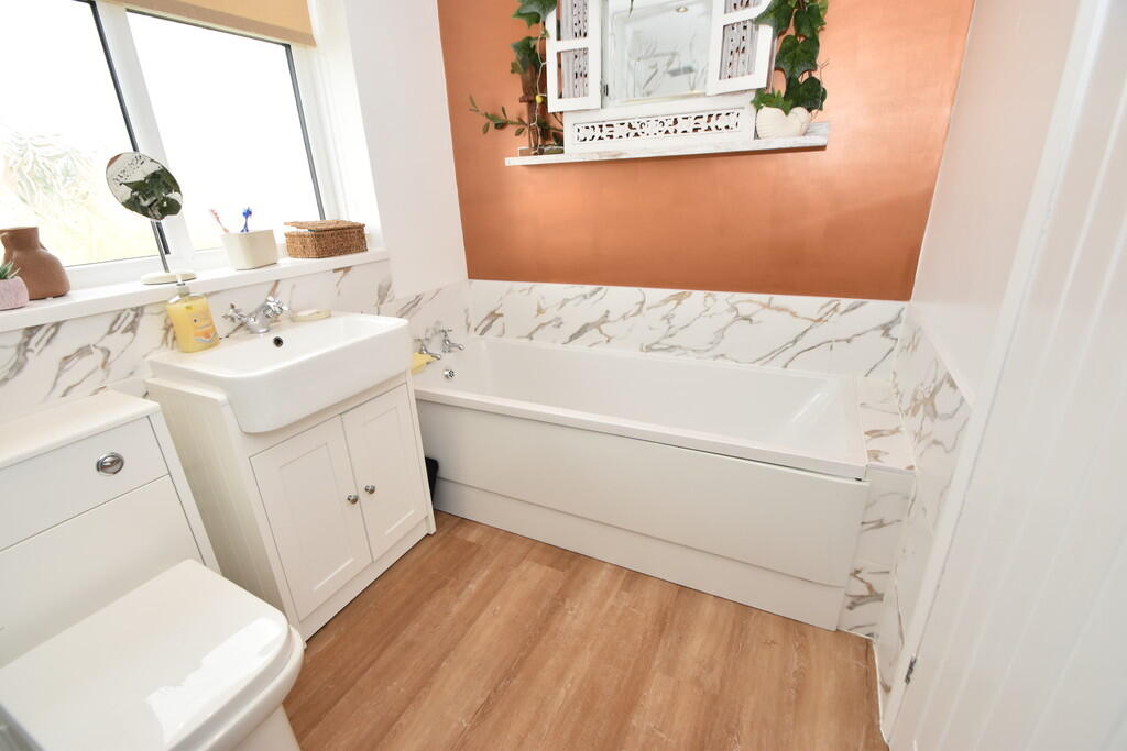 GWE_0073