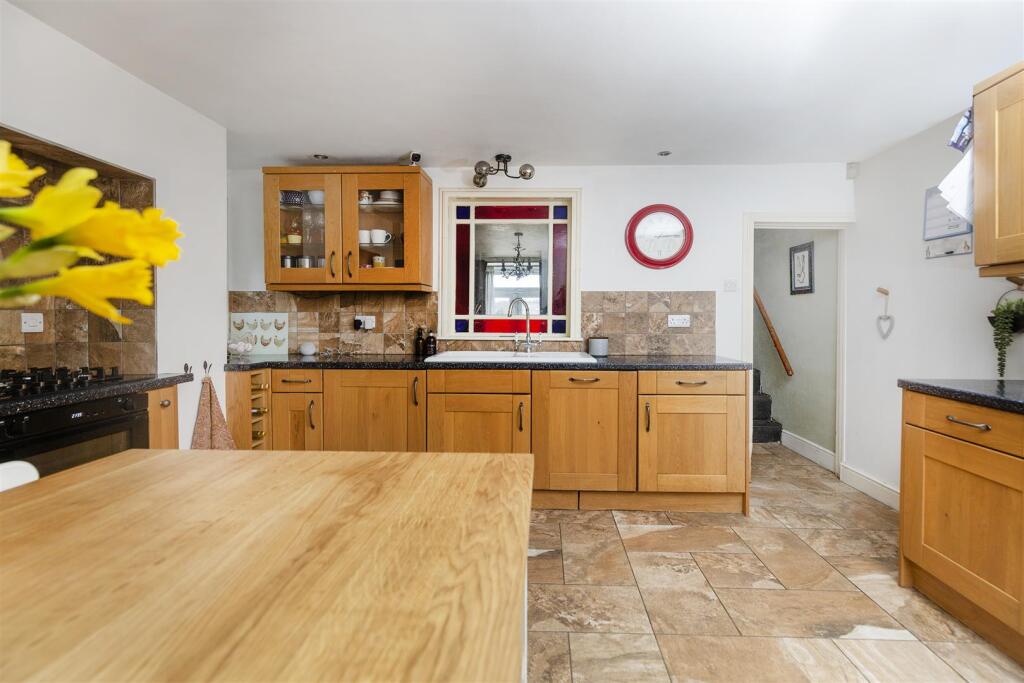 Bramleys Estate Agents - New Lane - Siddal - Halif