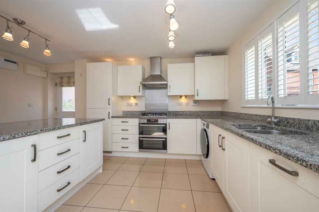 Breakfast Kitchen