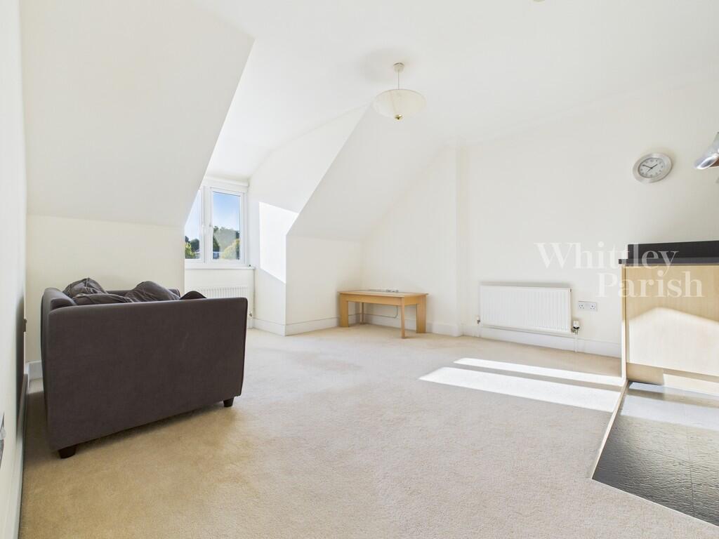 CAM04332G0-PR0515...