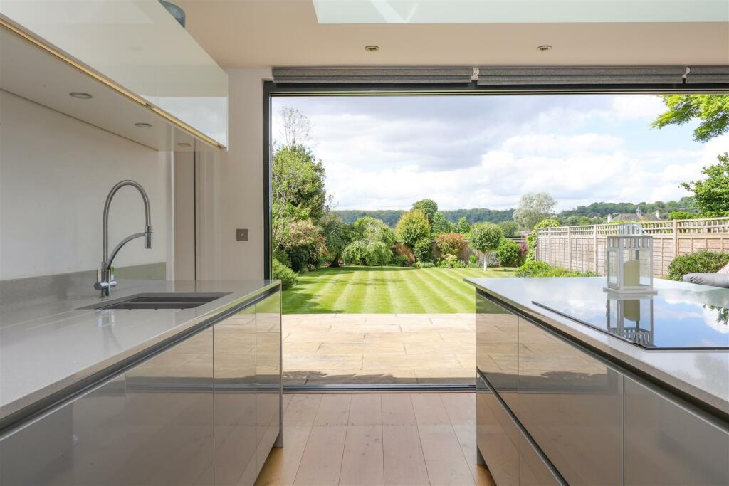 13 Red House Lane 20.JPG