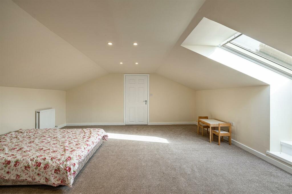 10 Upper Loan Park Lauder 38.JPG
