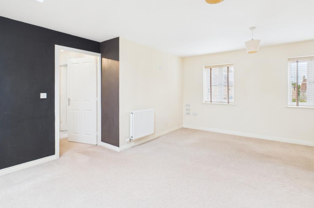 CAM02545G0-PR0507-STILL005