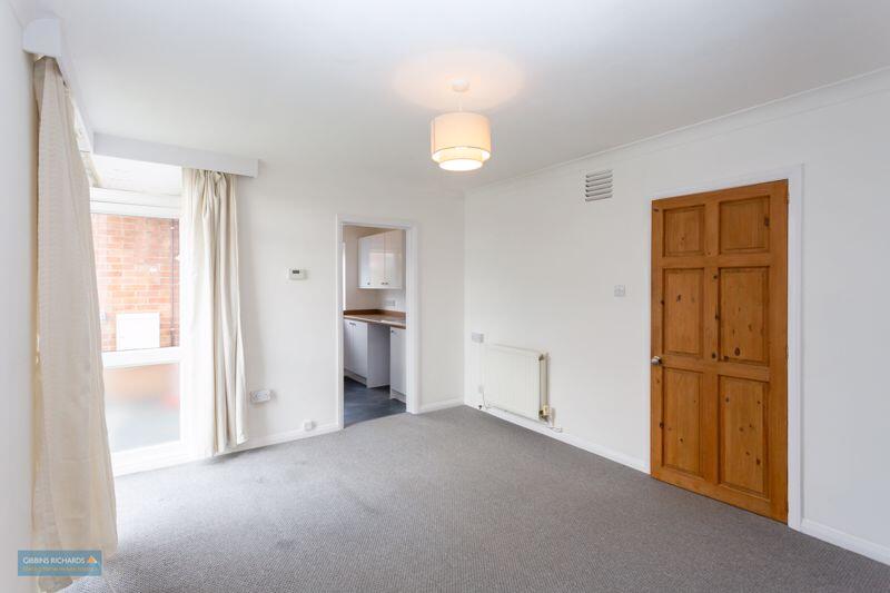 Sitting/Dining Room