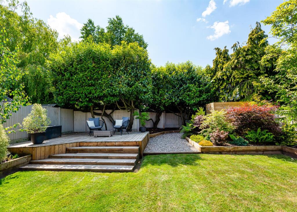 5 Foley Avenue-garden3.jpg