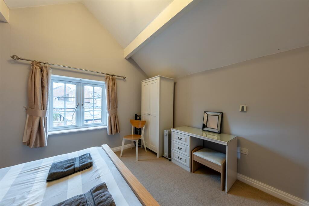 26A Forest Road-025.jpg