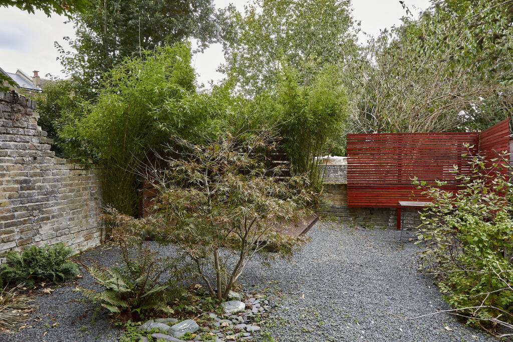 143027 - 220928 TMH 24A Lewisham Park, London_H...