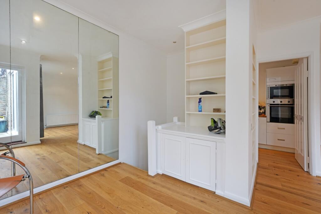 63-65 Harcourt Te...