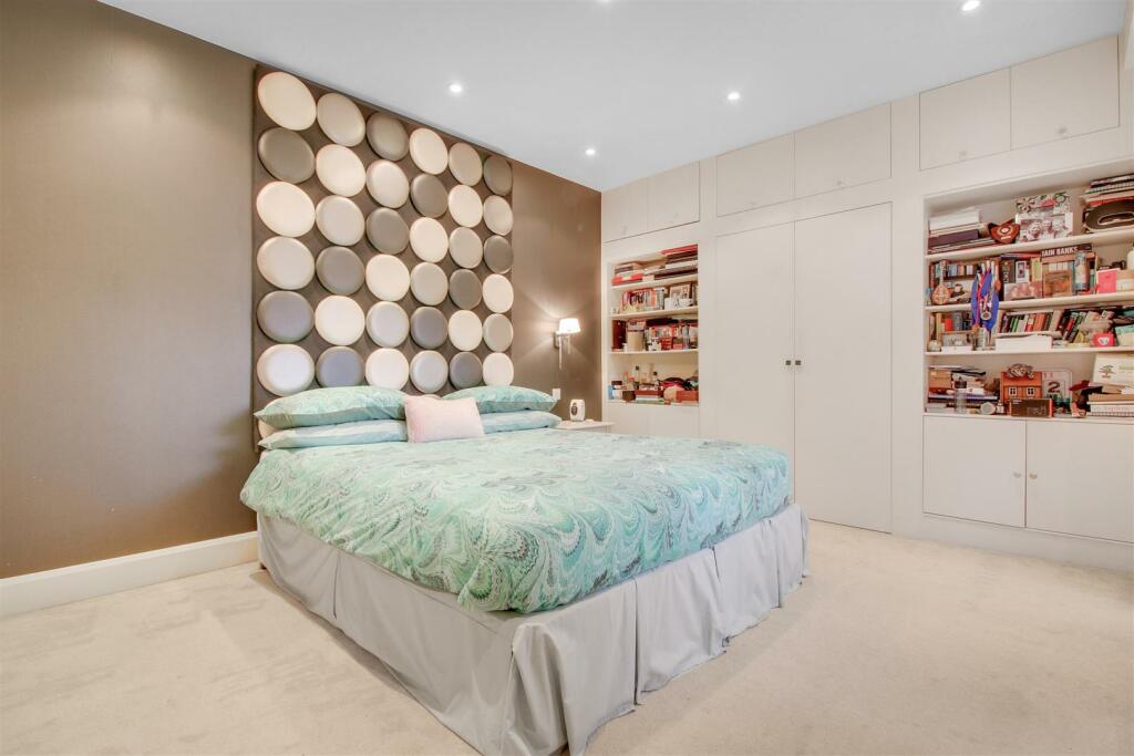 bed3.jpg