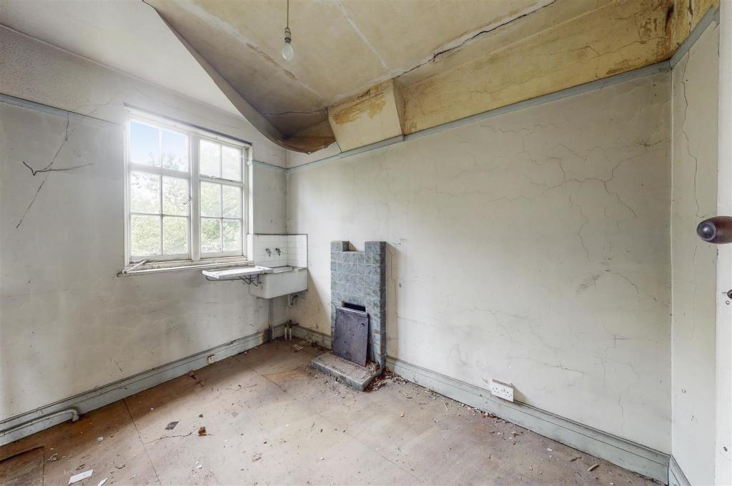 30 Southbourne Crescent - 6pRz80VF8uzVpzGTjs7u.jpg