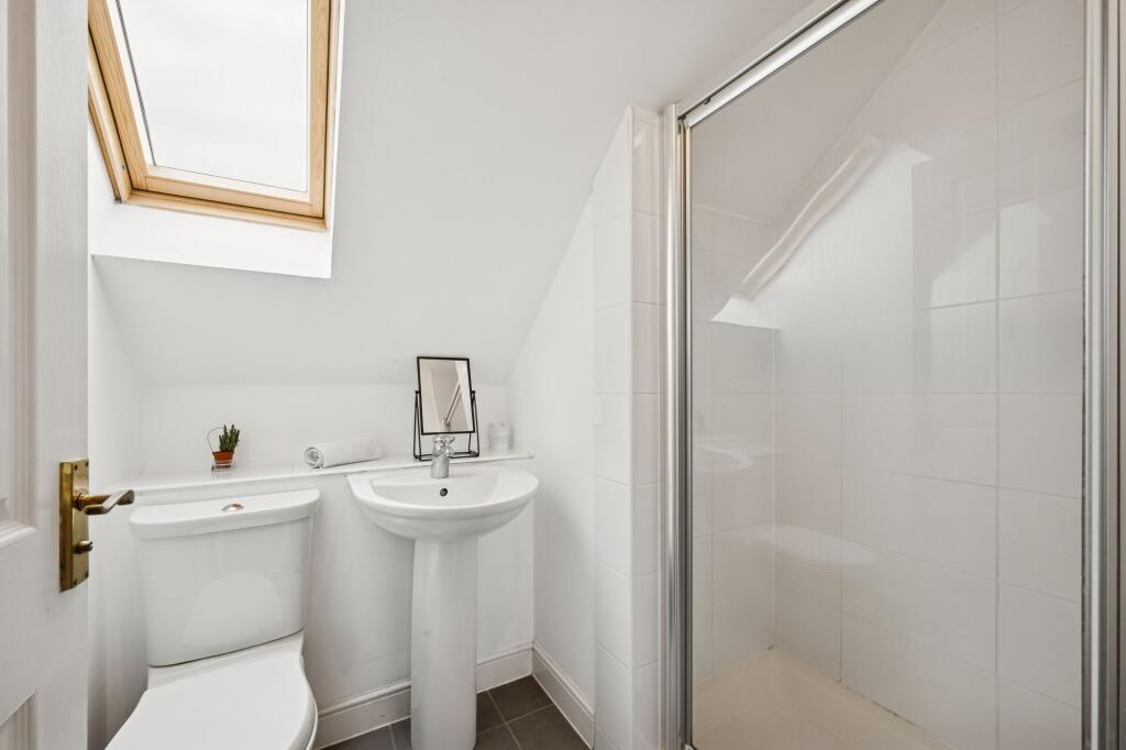 Bedroom Two En-Suite