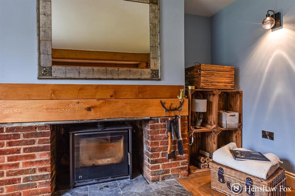 Ph18_5801355 - Copy.jpg