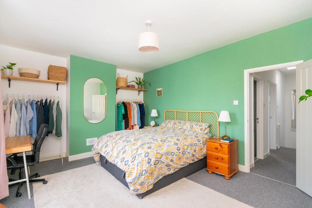 2W0SEN - Bedroom C.jpg