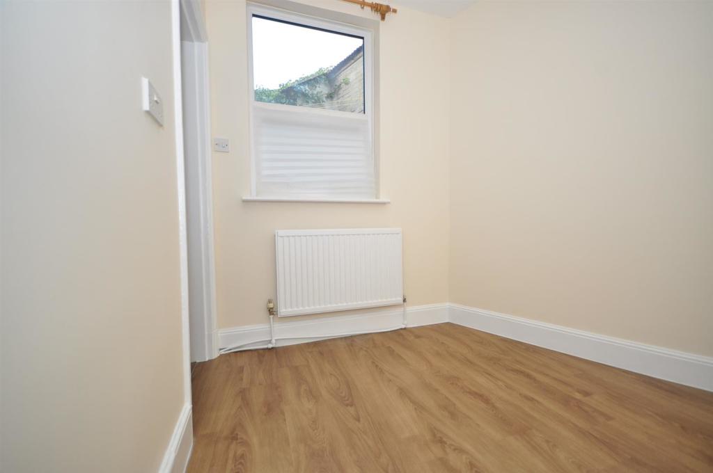 Bedroom.jpg