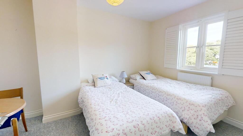 28-Easton-Square-08072024_105942