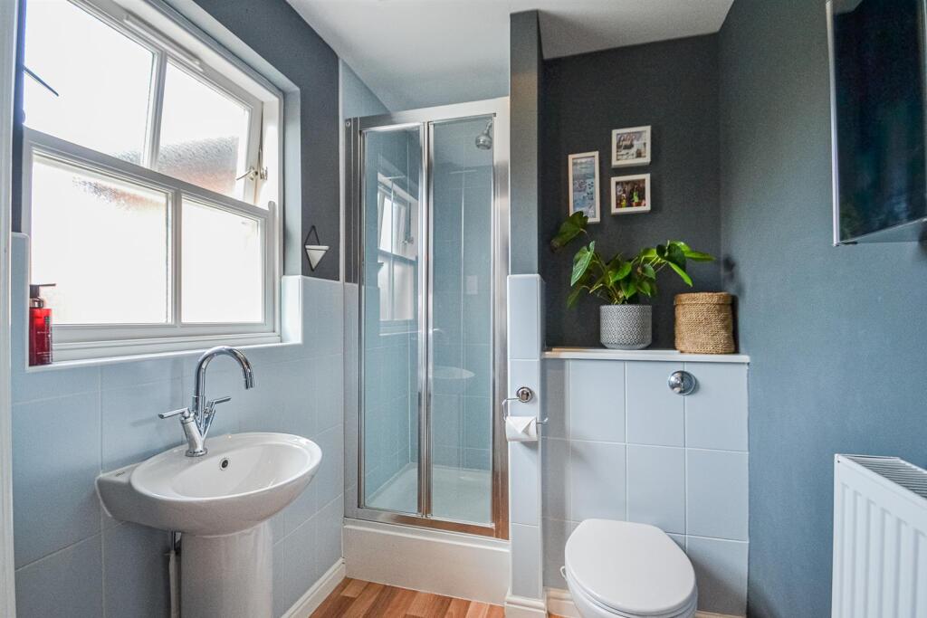 Bedroom Two En-Suite