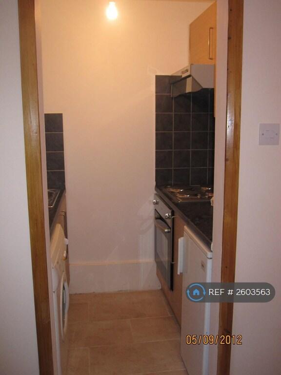 Whole Kitchen (2m In Length)