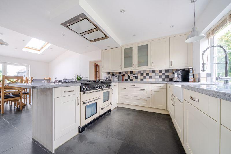 Kitchen/Diner/Family Room