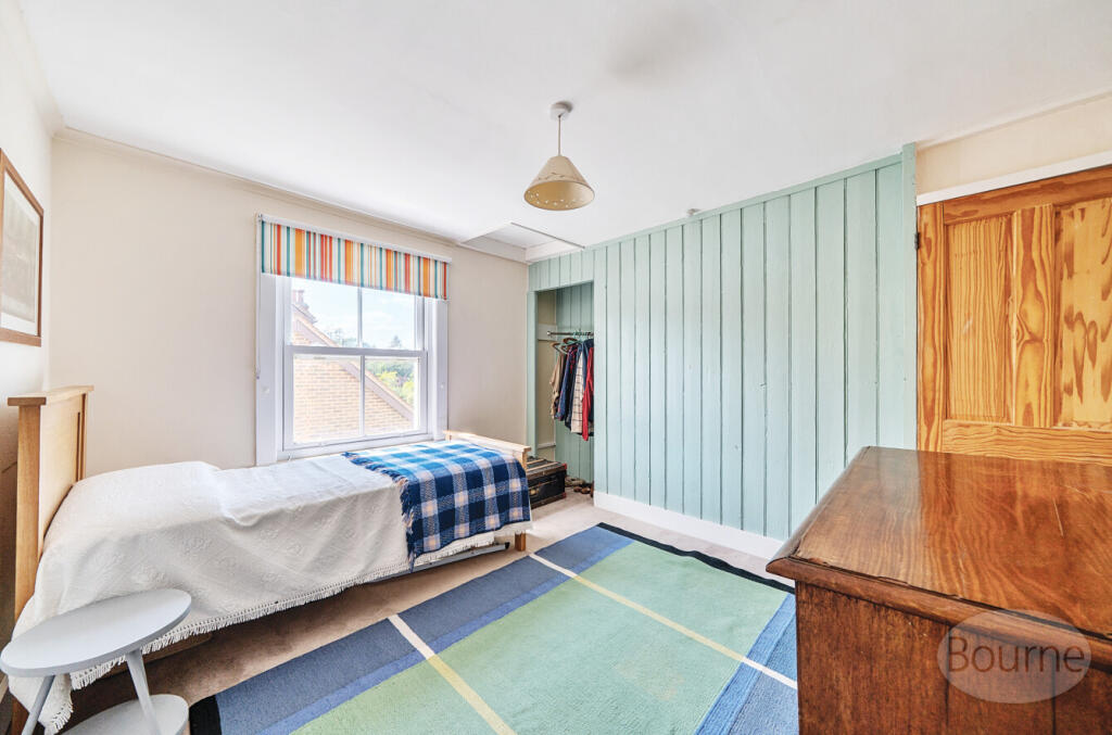 e941859d-b31a-477...