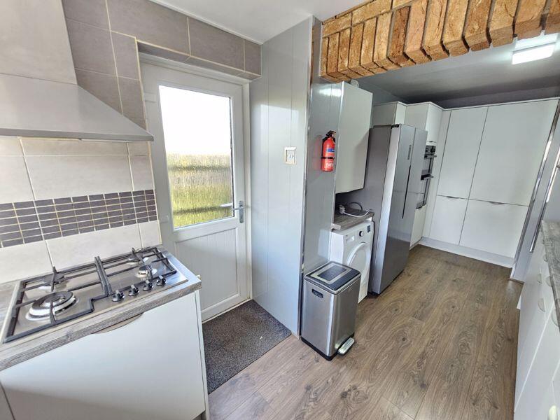 Kitchen Additional Image