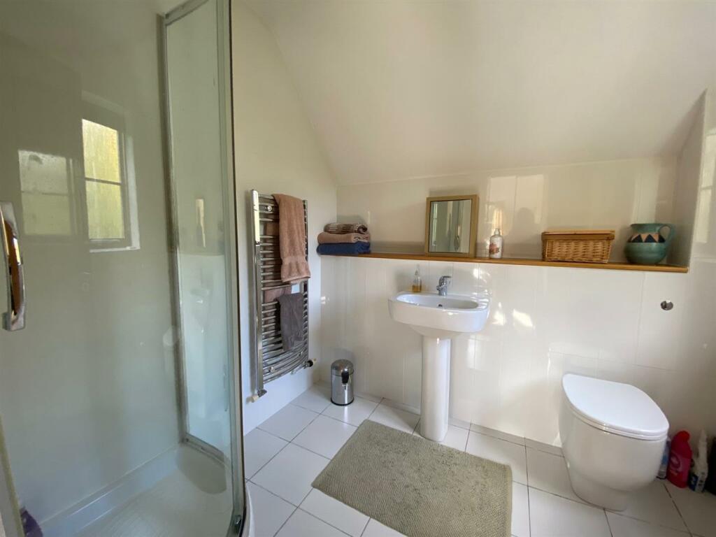 En-Suite Shower Room.jpg