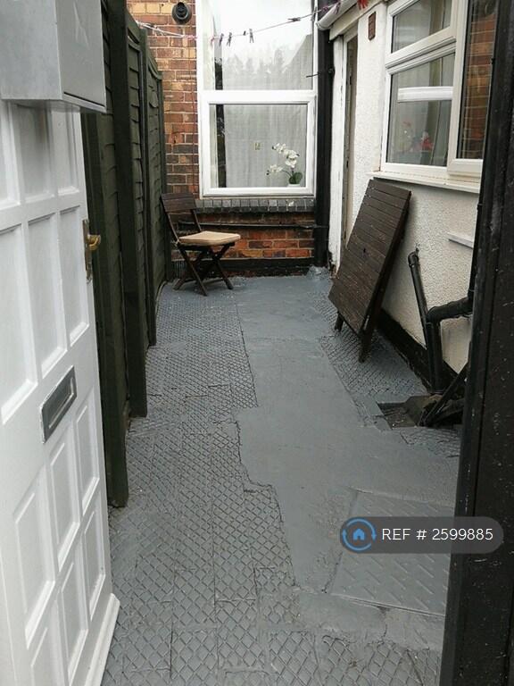 Secure, Locked Back Yard 