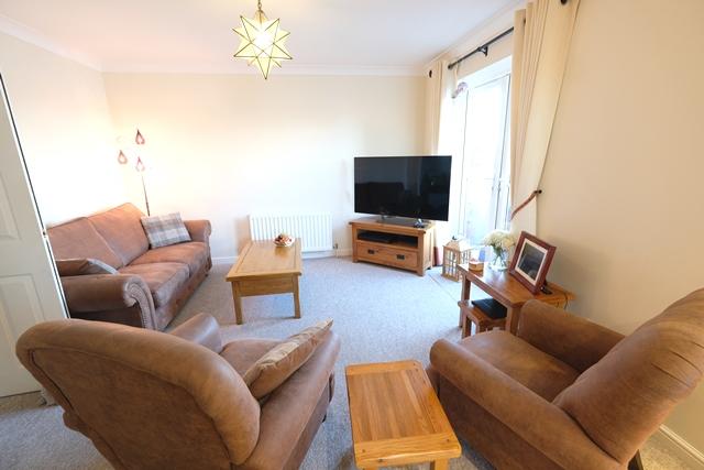 SITTING AREA