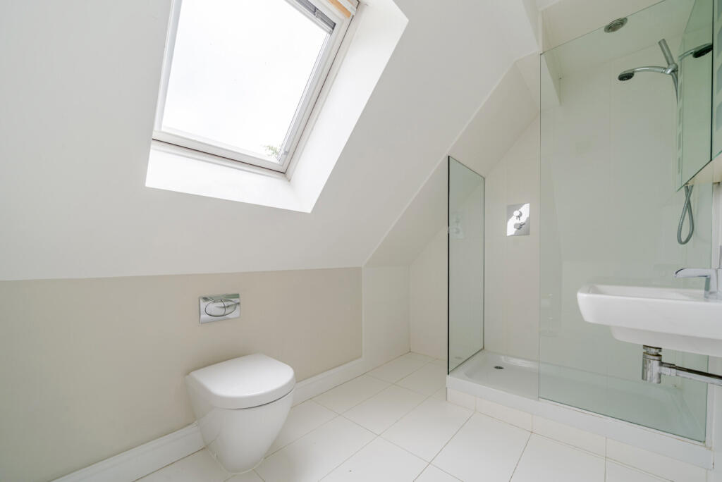 1317208-70-685d25...