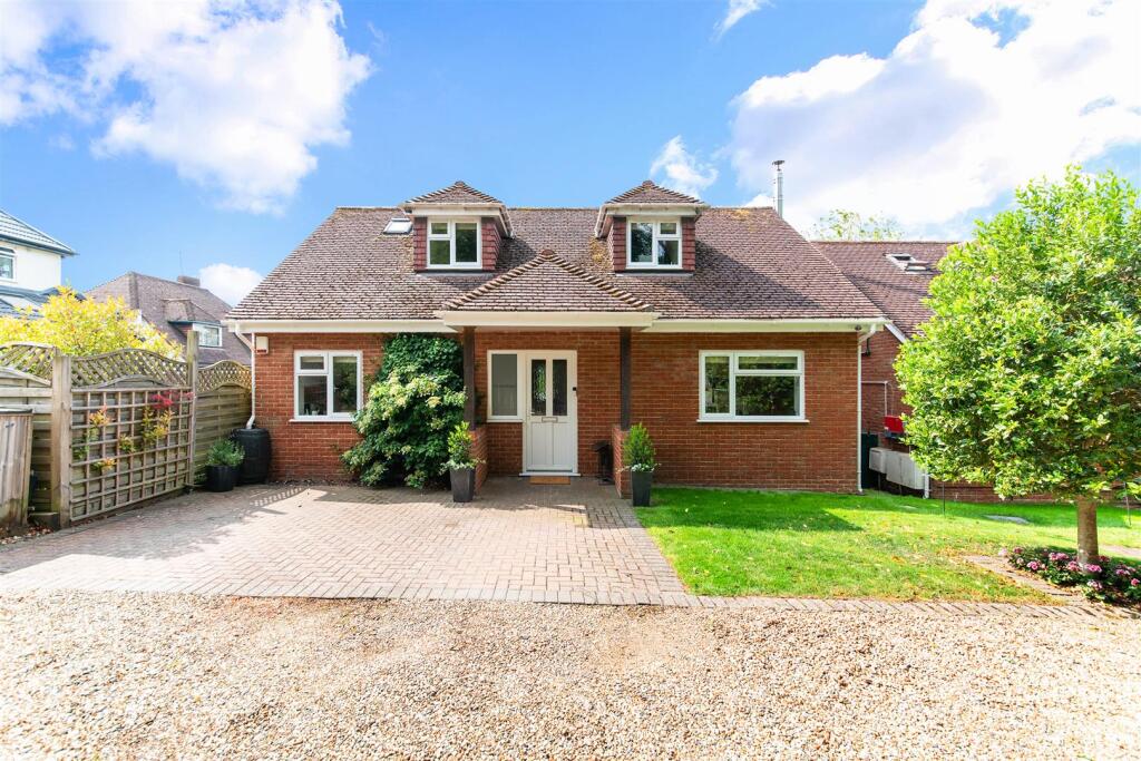 KINGSWOOD ROAD (29).jpg