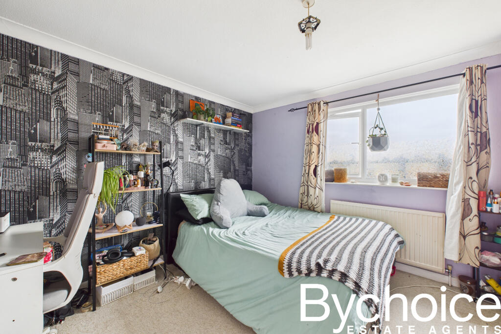 CAM05454G0-PR0047-STILL010