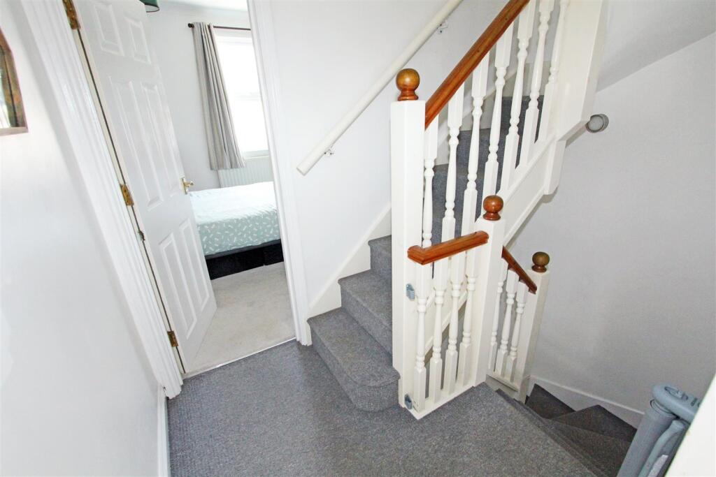 IMG_4992 landing.jpg