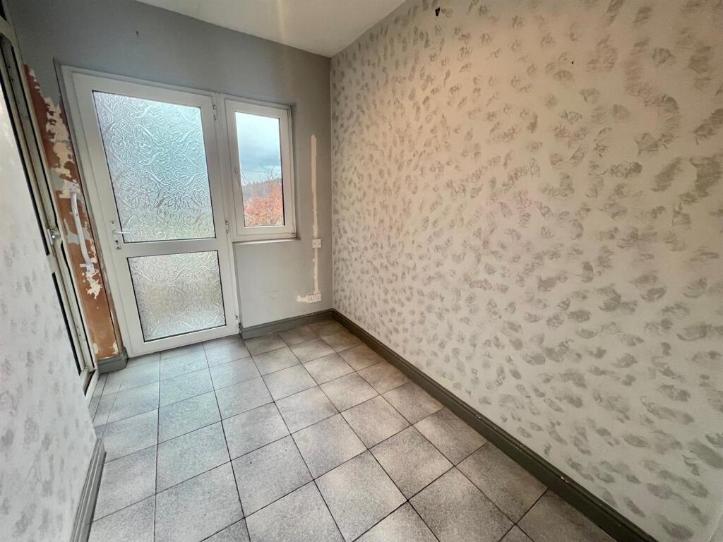 Bramleys Estate Agents - Windsor Road - Cowlersley