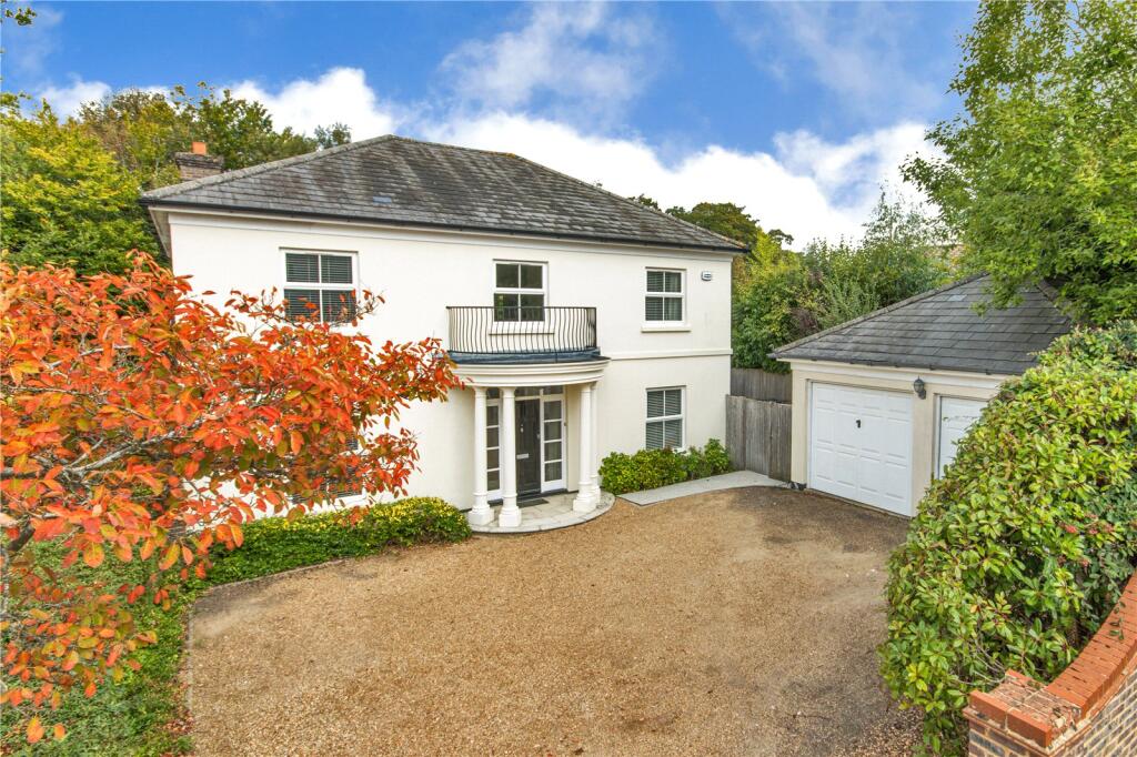 8 Ospringe Place