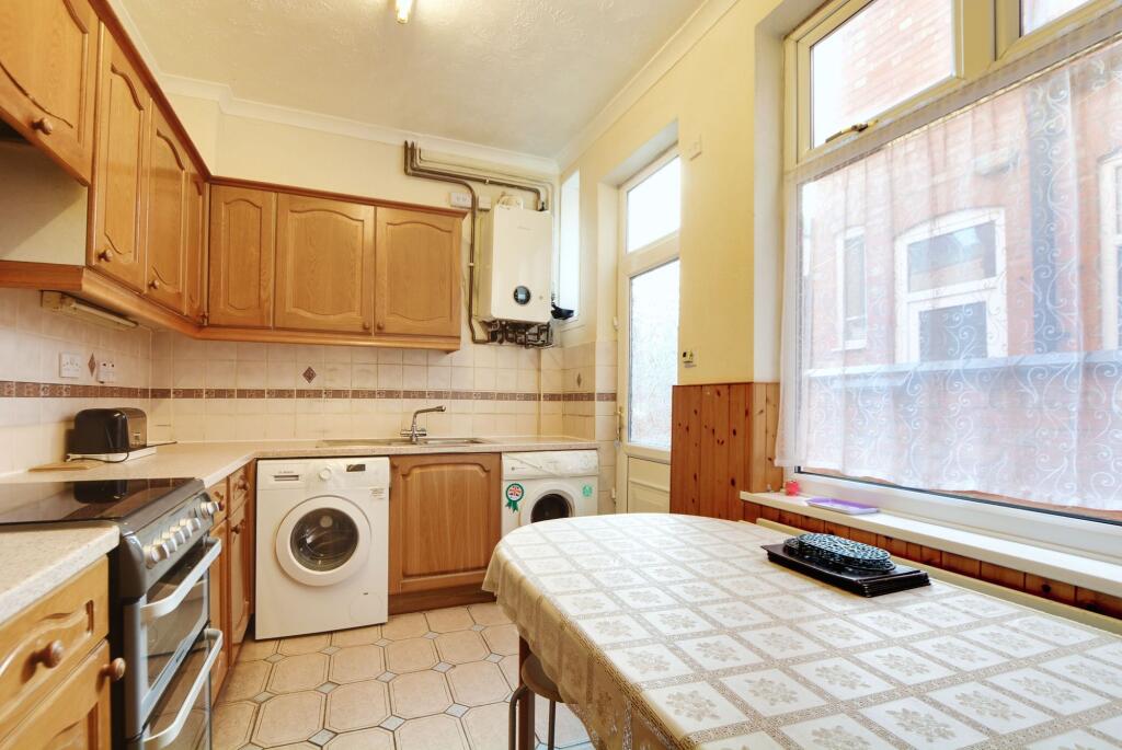 Fitted Dining Kitchen