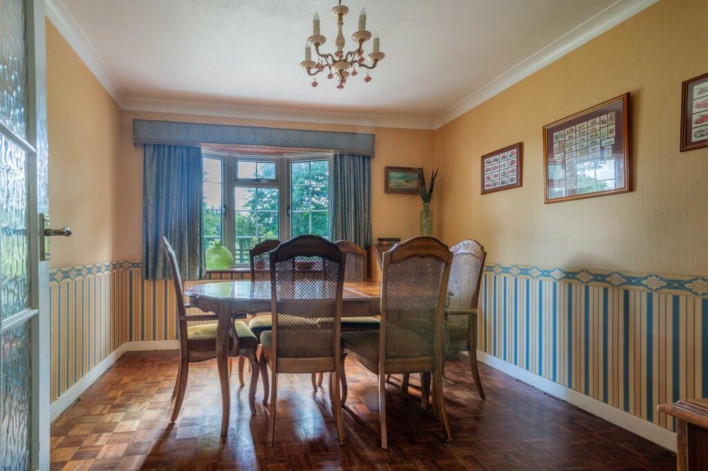 10 Brookfields cl...