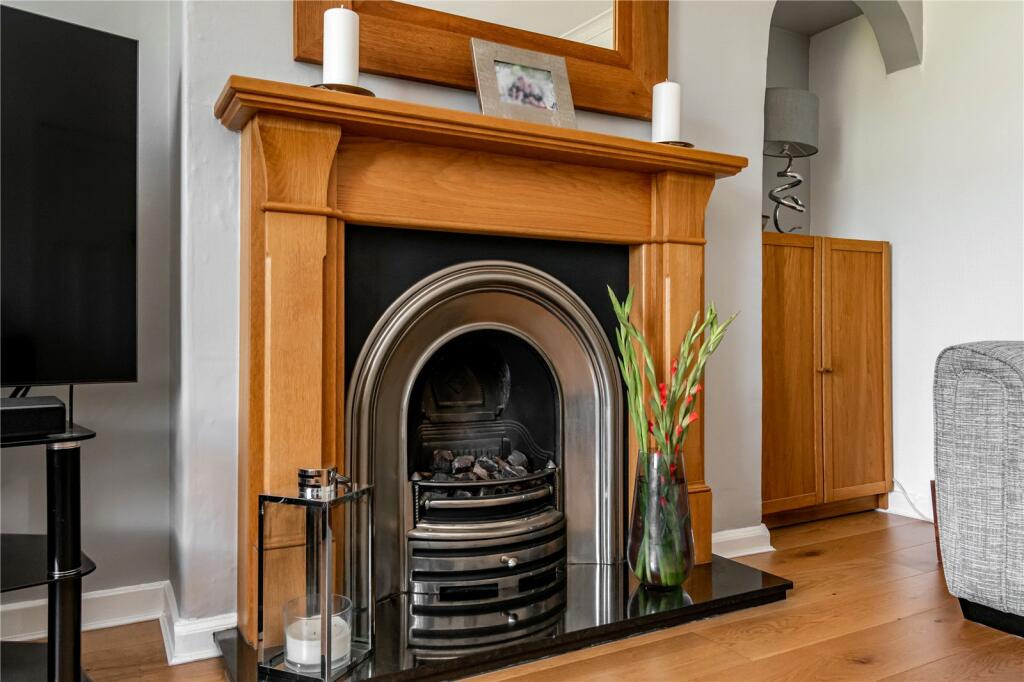 Duddingston 8
