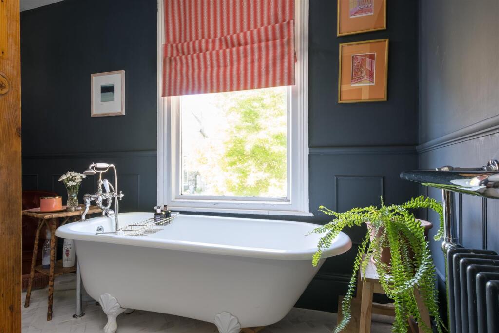 untitled (21 of 31).jpg