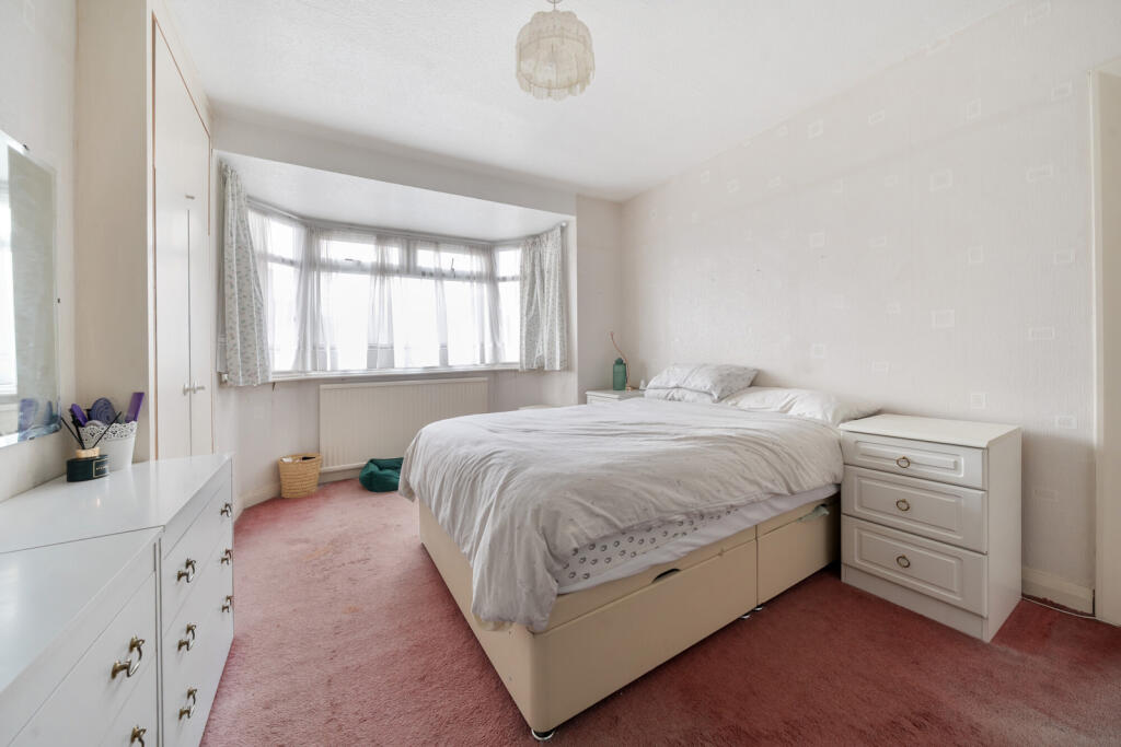 1297078-2-6846c1d...