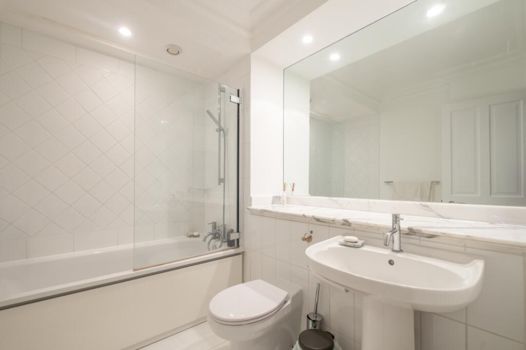 Clevedon-Road-001...