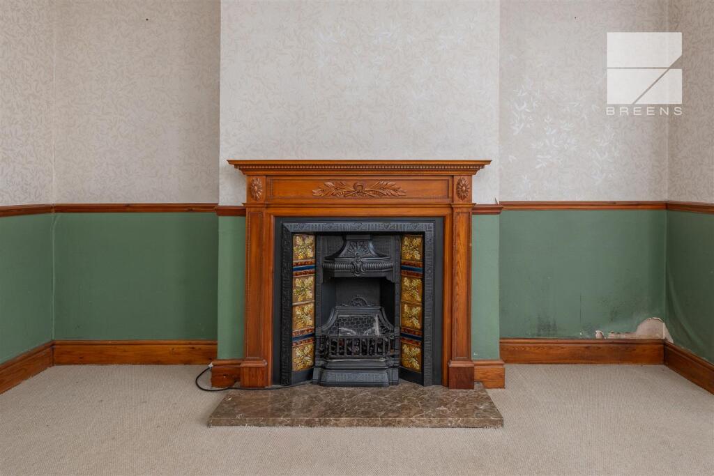 97 Hall Lane_0006.jpg