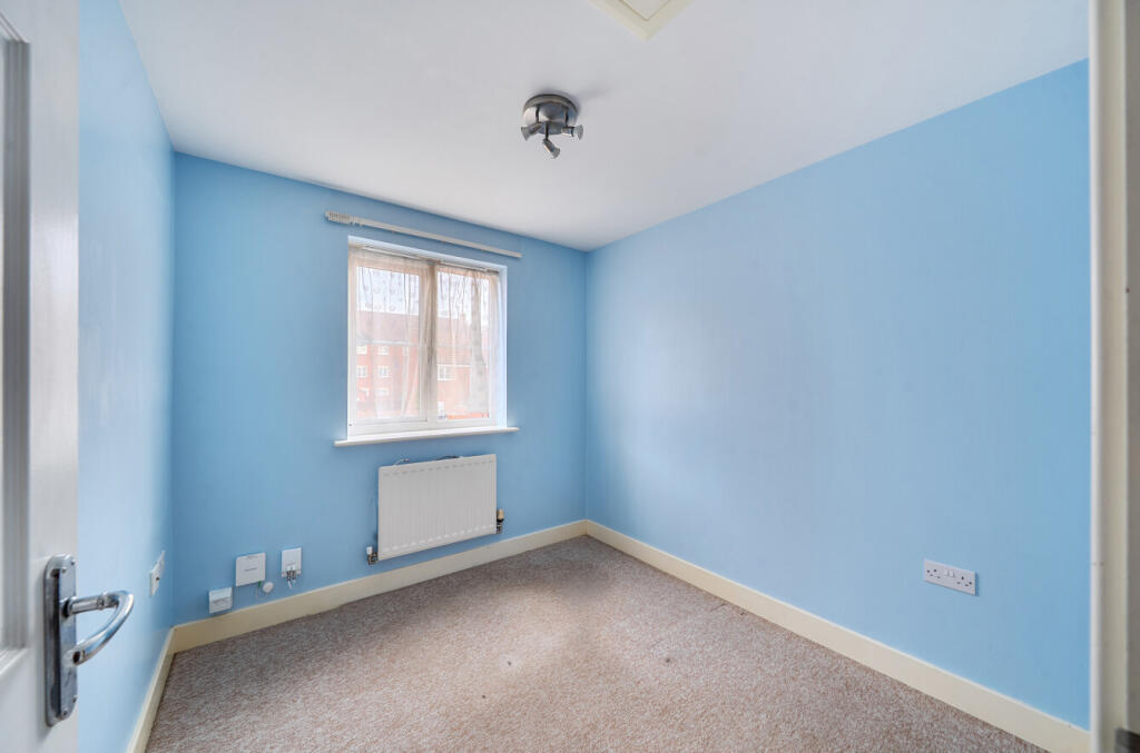 1387639-12-6936ca...