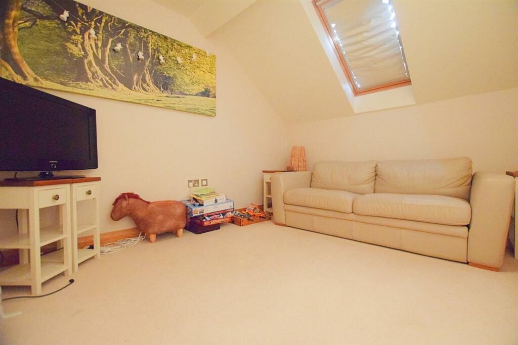 Snug Room/Bedroom Four