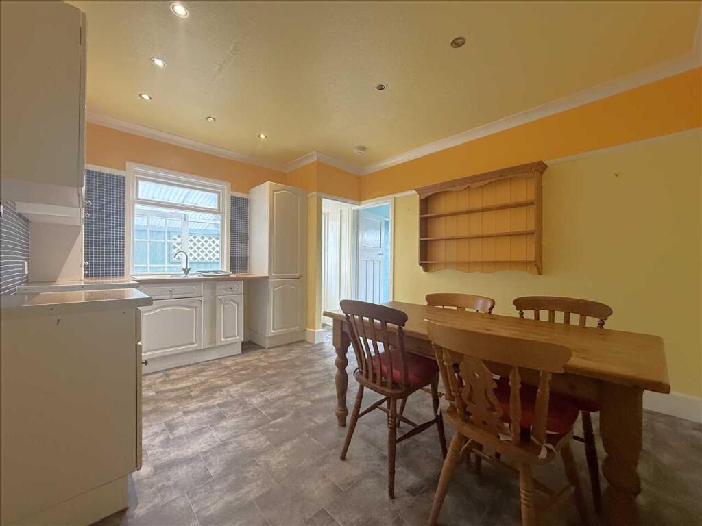 Kitchen / Diner