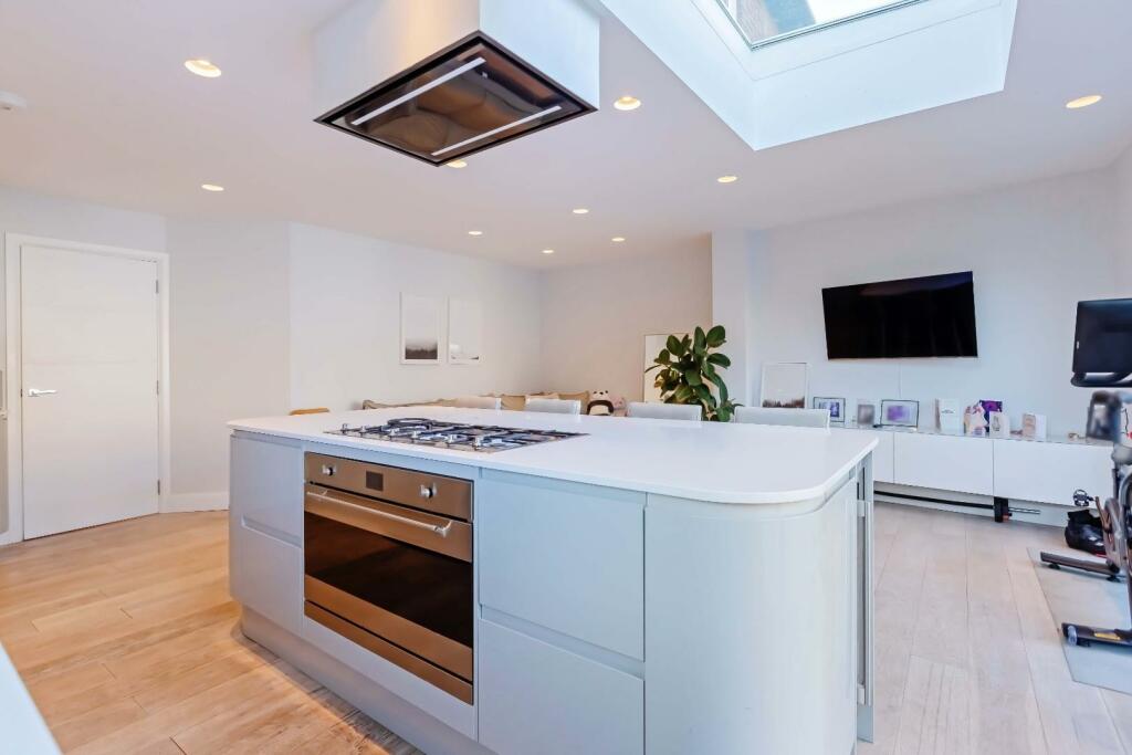 Ridgeway Close_26.jpg