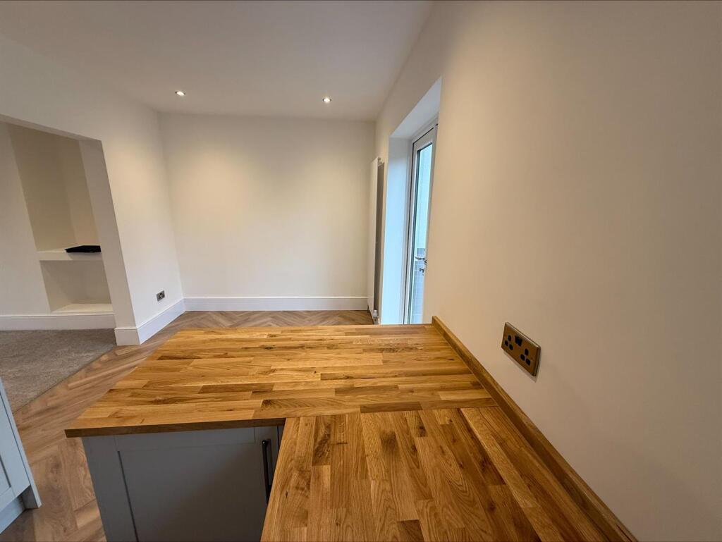 Dining Kitchen