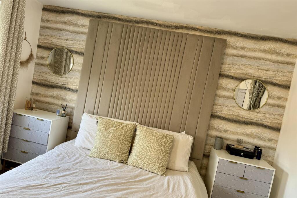 Bedroom/Former Lounge