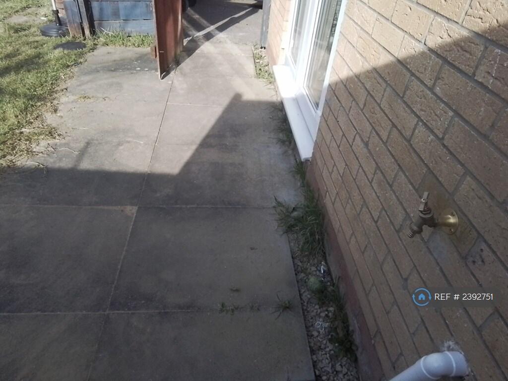 Rear Outside Tap